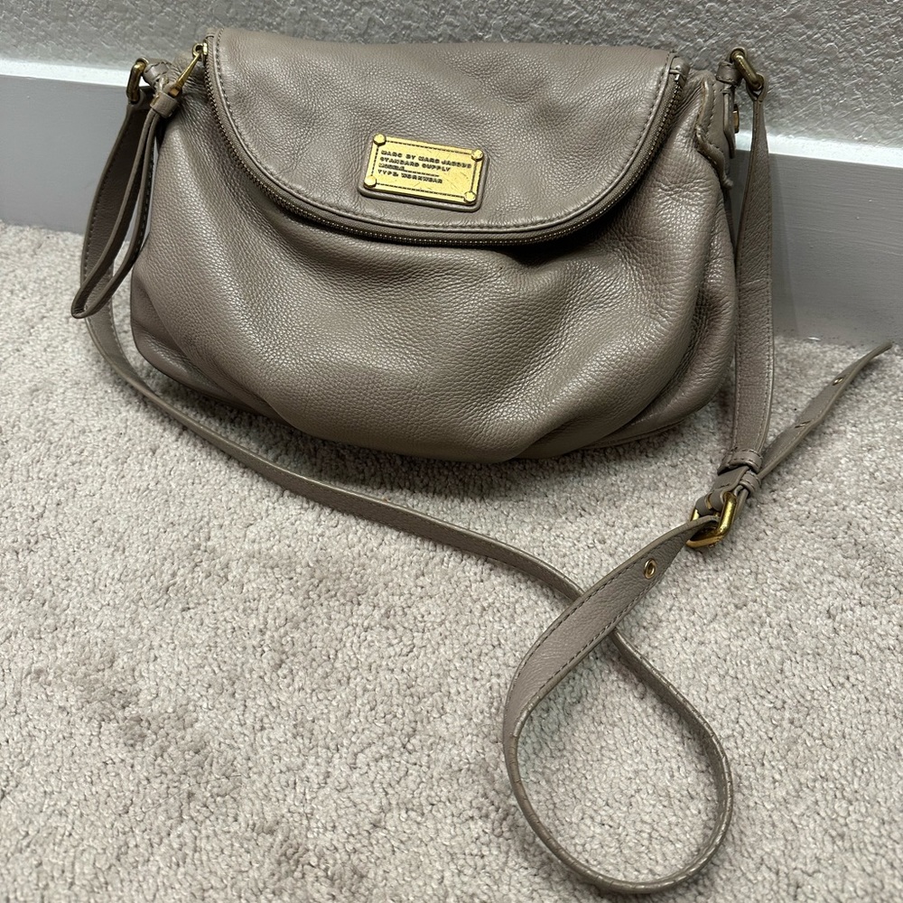 Marc by Marc Jacobs Leather crossbody bag Greyish color